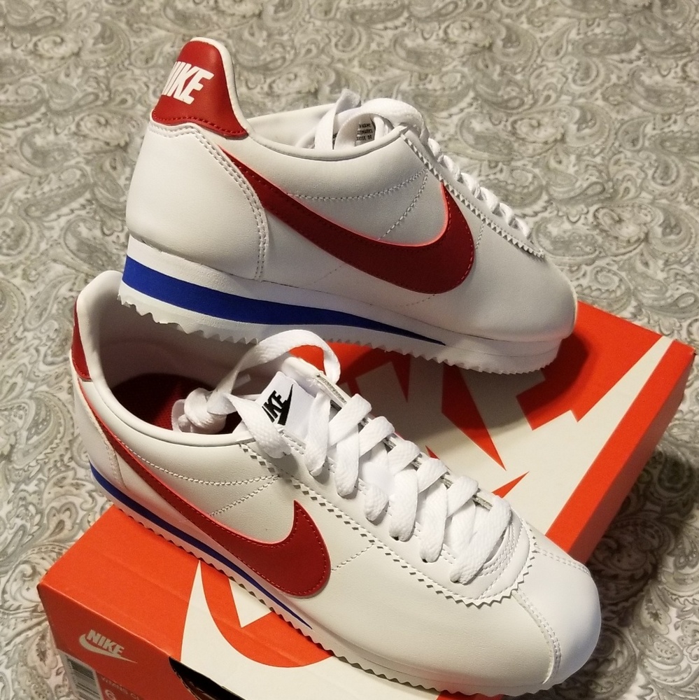 Nike Cortez size 6